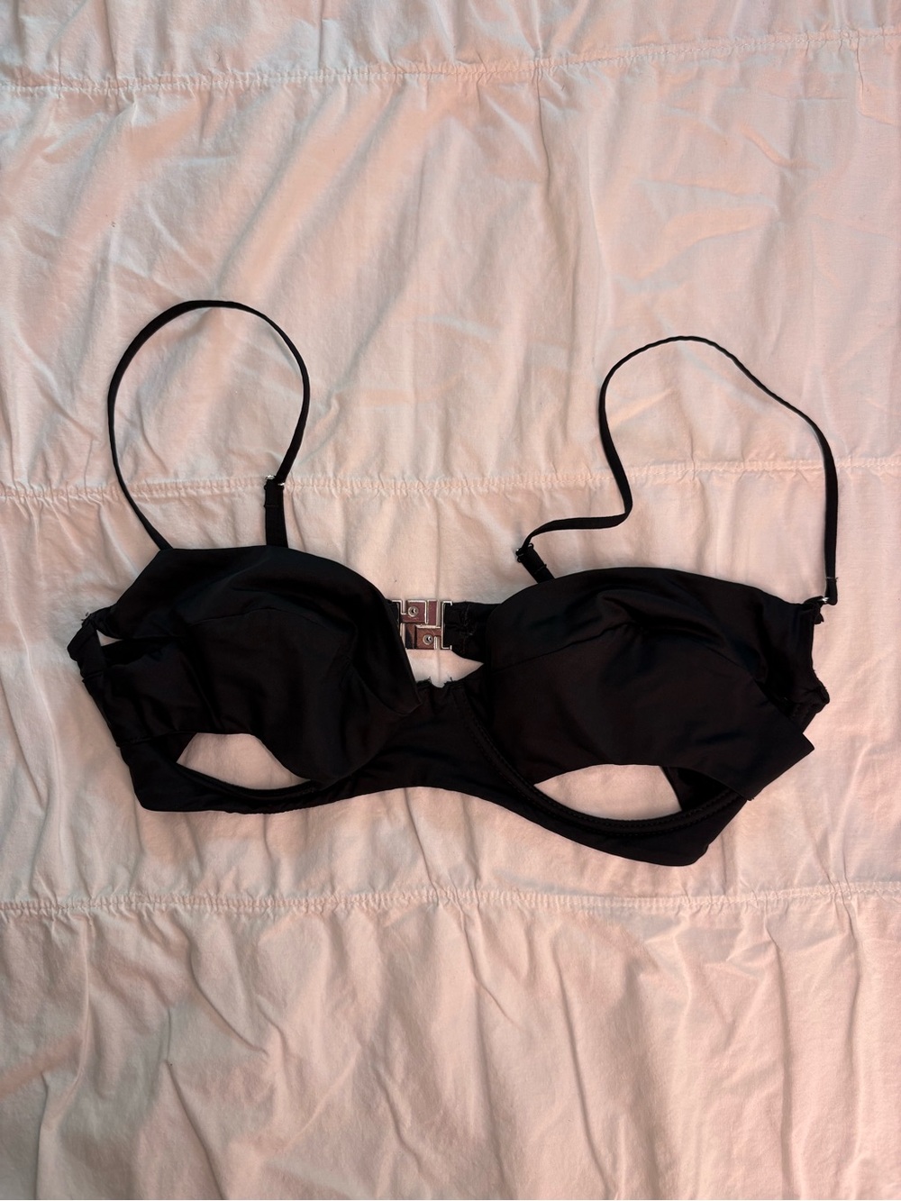 God Save Queens Thais Bikini Top 🖤